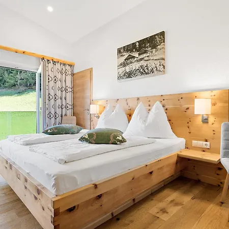 Appartement Ferienhof Ortnergut Eben Im Pongau Exterior photo
