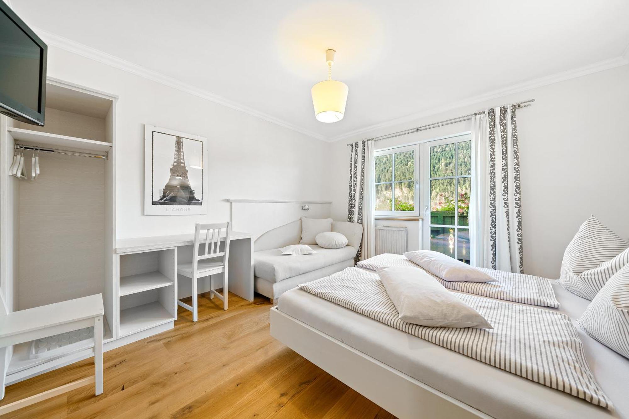 Ortnergut Farm stay *
